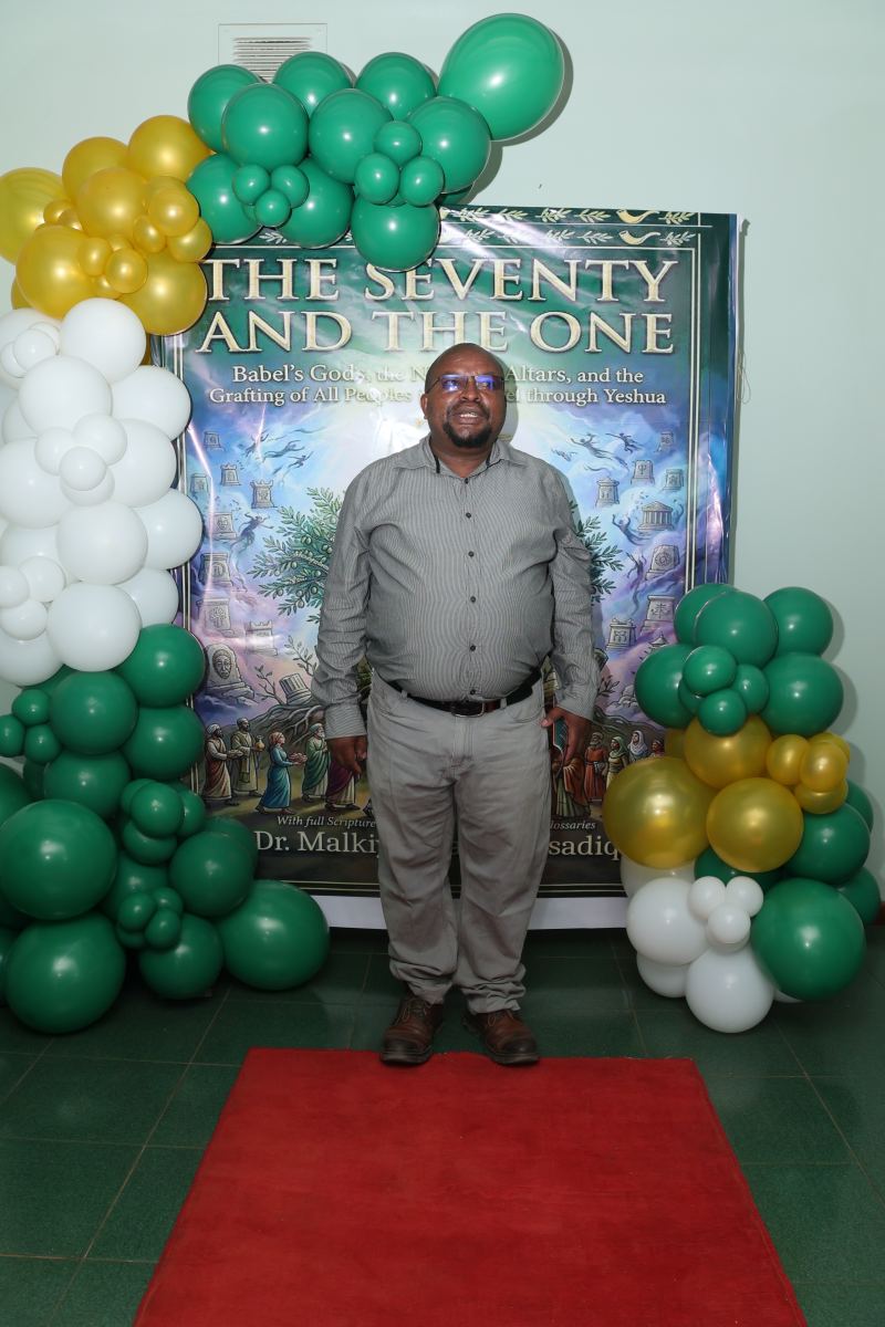 Book launch photo 12