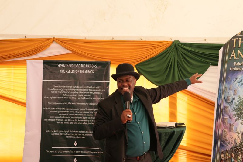 Book launch photo 122